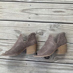 Mocha Wedges - Qupid